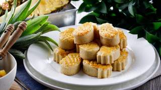 Hướng Nghiệp Á Âu - Học Làm Bánh Ngon: Cách làm bánh dứa Đài Loan chuẩn vị và thơm ngon